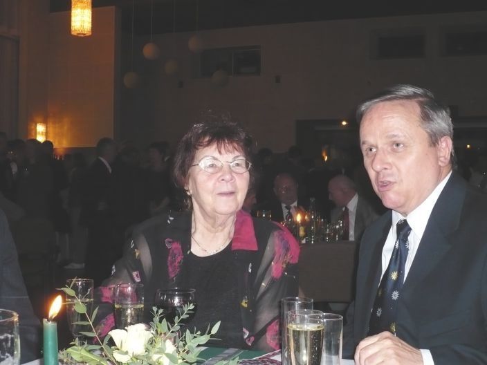 ... aber mit erheiternden Getrnken und trotzdem gemtlich ...